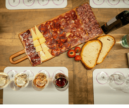 Descubre el Vino Español con una Experiencia Única en Lloret de Mar