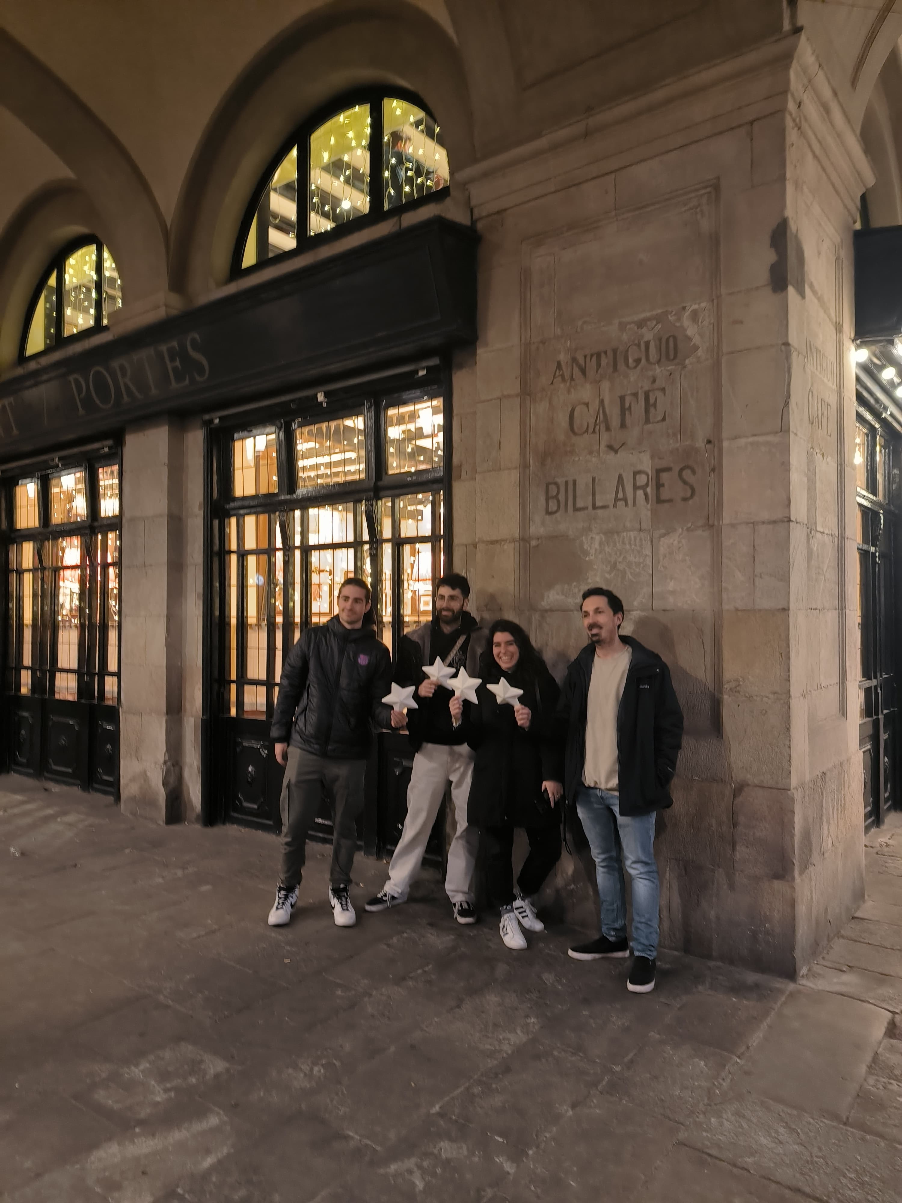 ¡Vive la Aventura de los Masones en Barcelona: Reserva tu Escape Room Épico! 4