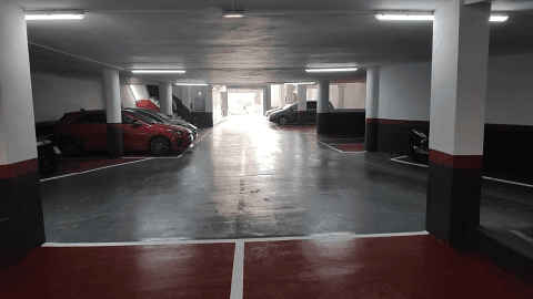 Parking Sagrada Familia : Aparcamiento Seguro en el Centro de Barcelona 3