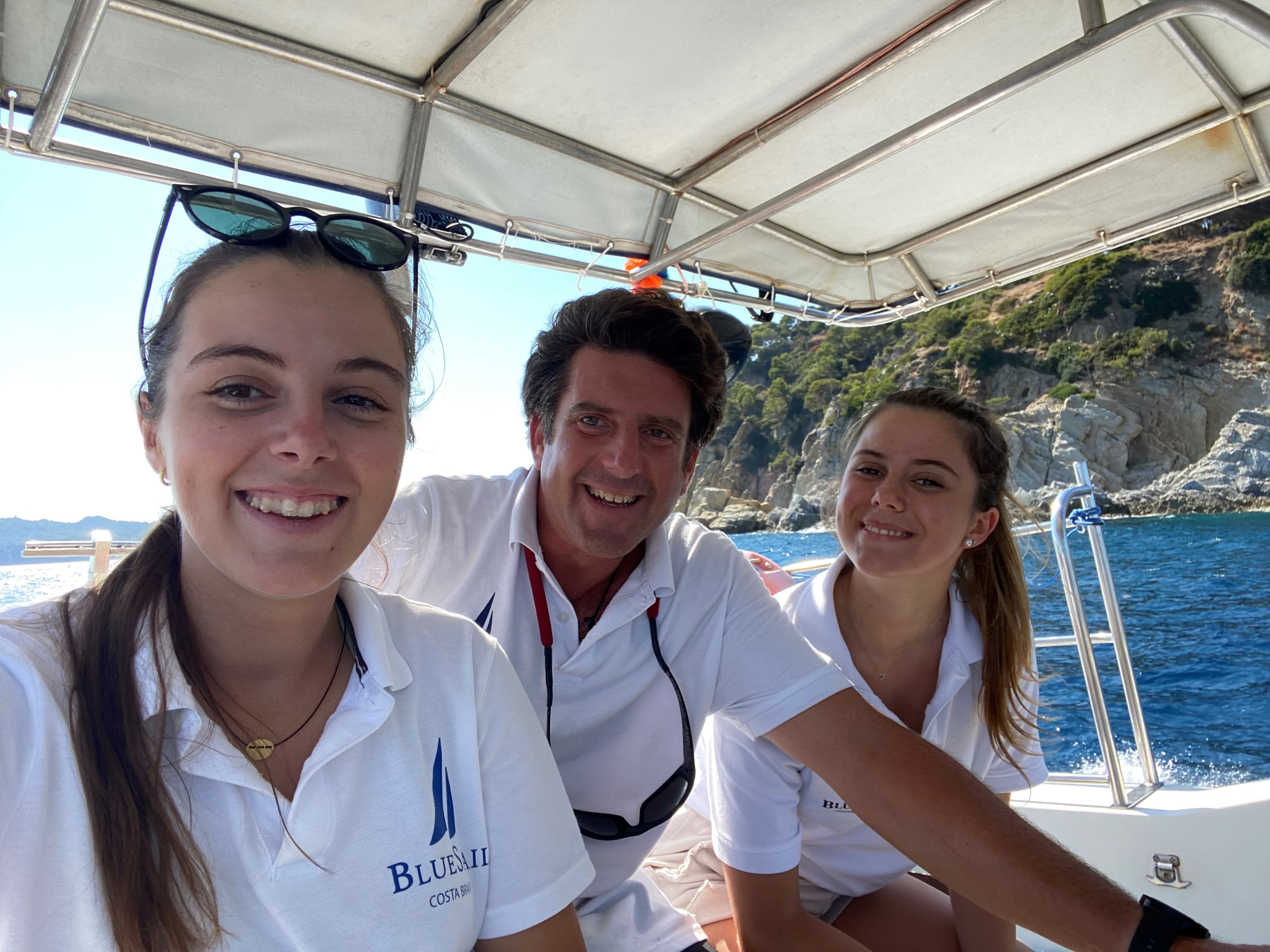 Explora la Costa Brava en Barco Privado 3