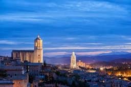 Girona Tenebrosa: ¡Descubre el Lado Oculto de la Ciudad!